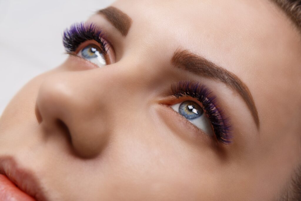 violet lashes
